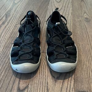 Keen size 2 sandals